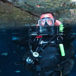 Into the Abyss – Dos Ojos Cenote Cavern Diving Video