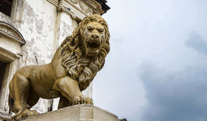 Lion Statue