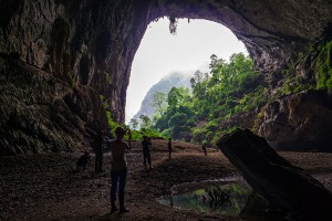 Hang En Cave, Vietnam